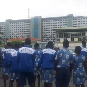 Meet your Posher, Cecelia